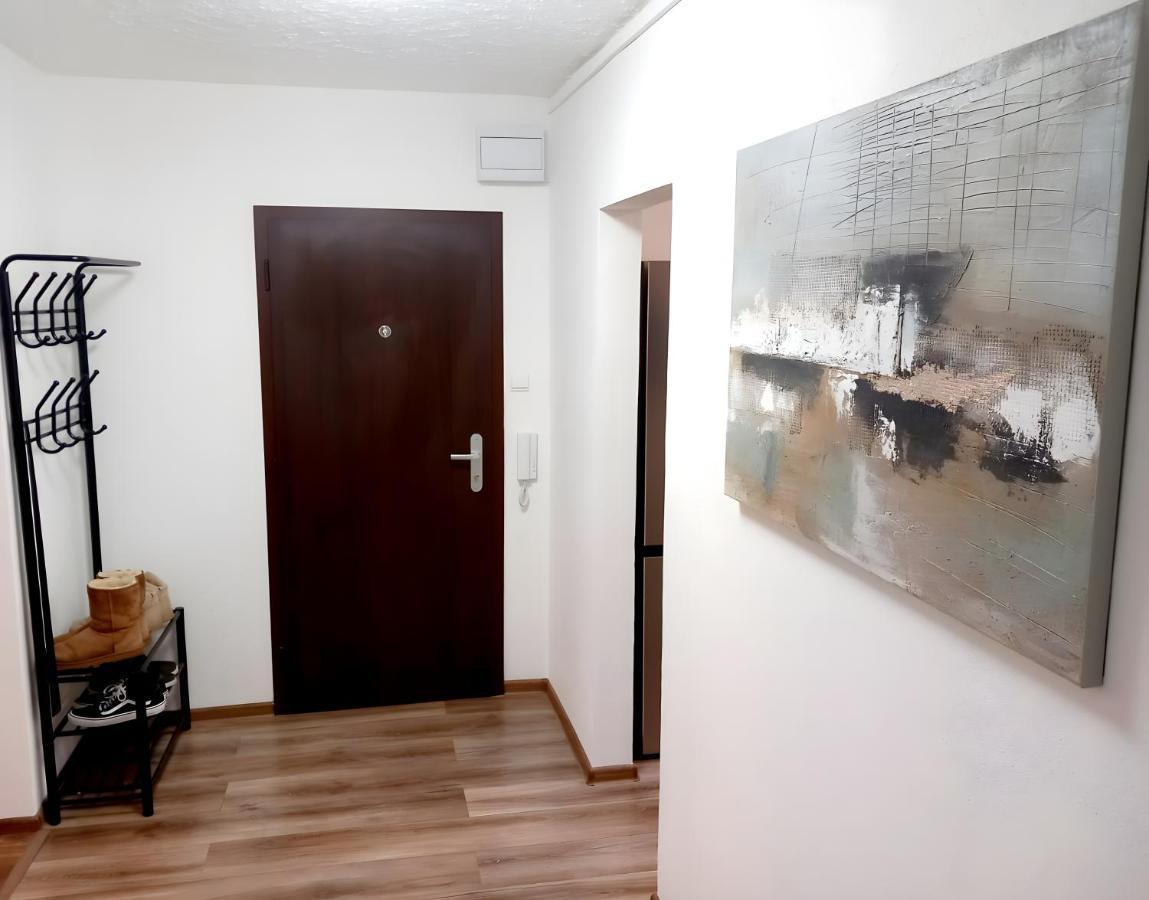 Stylovy Apartman V Samorine Ngoại thất bức ảnh